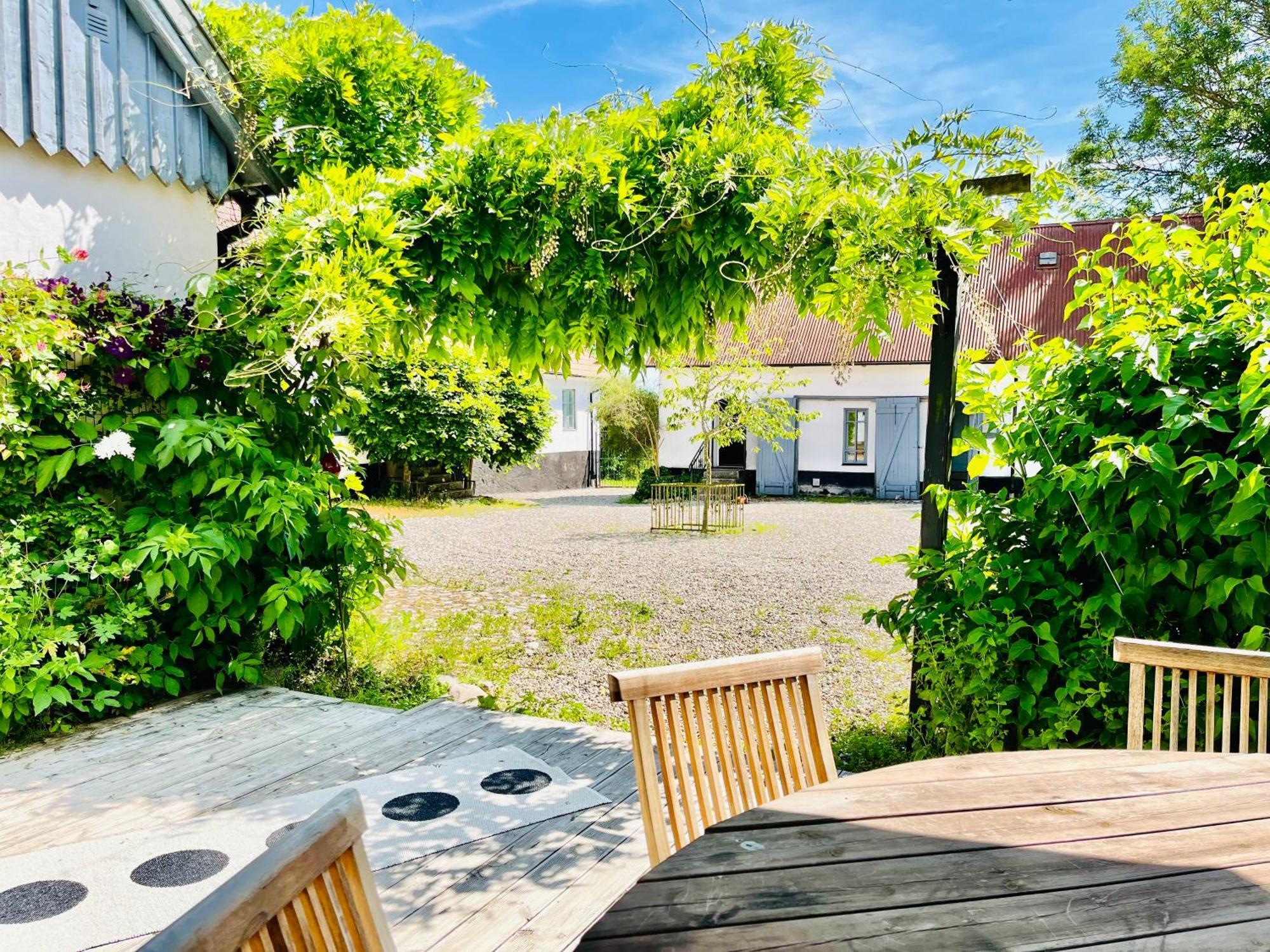 Sydkustens At Tullnaes Vingard Klagstorp エクステリア 写真