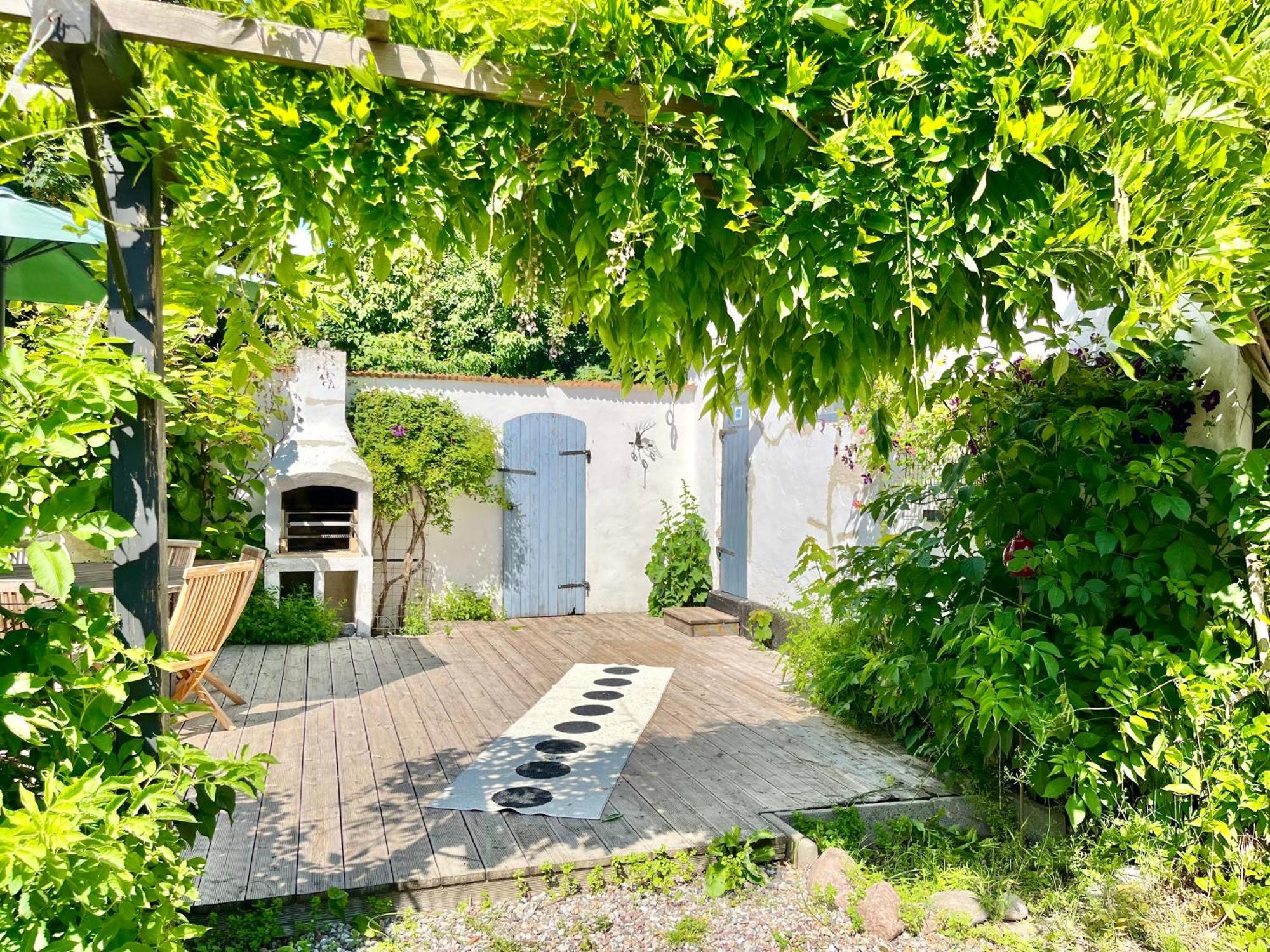 Sydkustens At Tullnaes Vingard Klagstorp エクステリア 写真